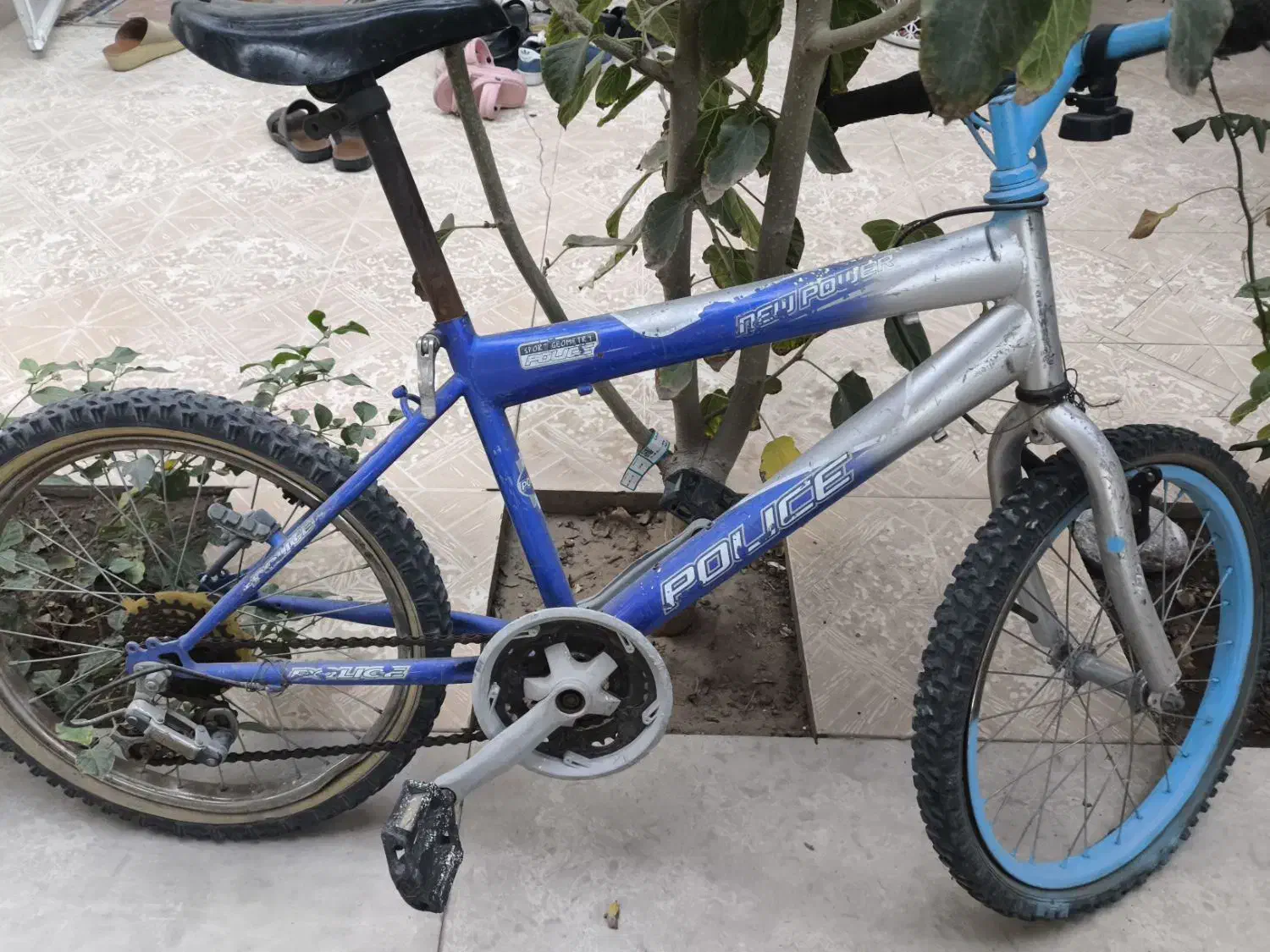 دو عدد دوچرخه ۲۴ و ۲۲ روی هم ۳|دوچرخه، اسکیت، اسکوتر|سیرجان, |دیوار