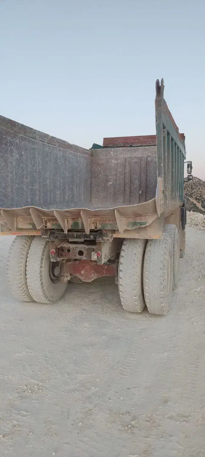 اویکو 330کمپرسی معدنی|خودرو سنگین|فیروزآباد (فارس), |دیوار