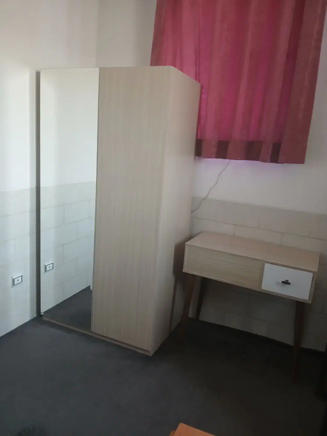 کمد جا لباسی و میز آرایش|جاکفشی، کمد، دراور|زرند, |دیوار