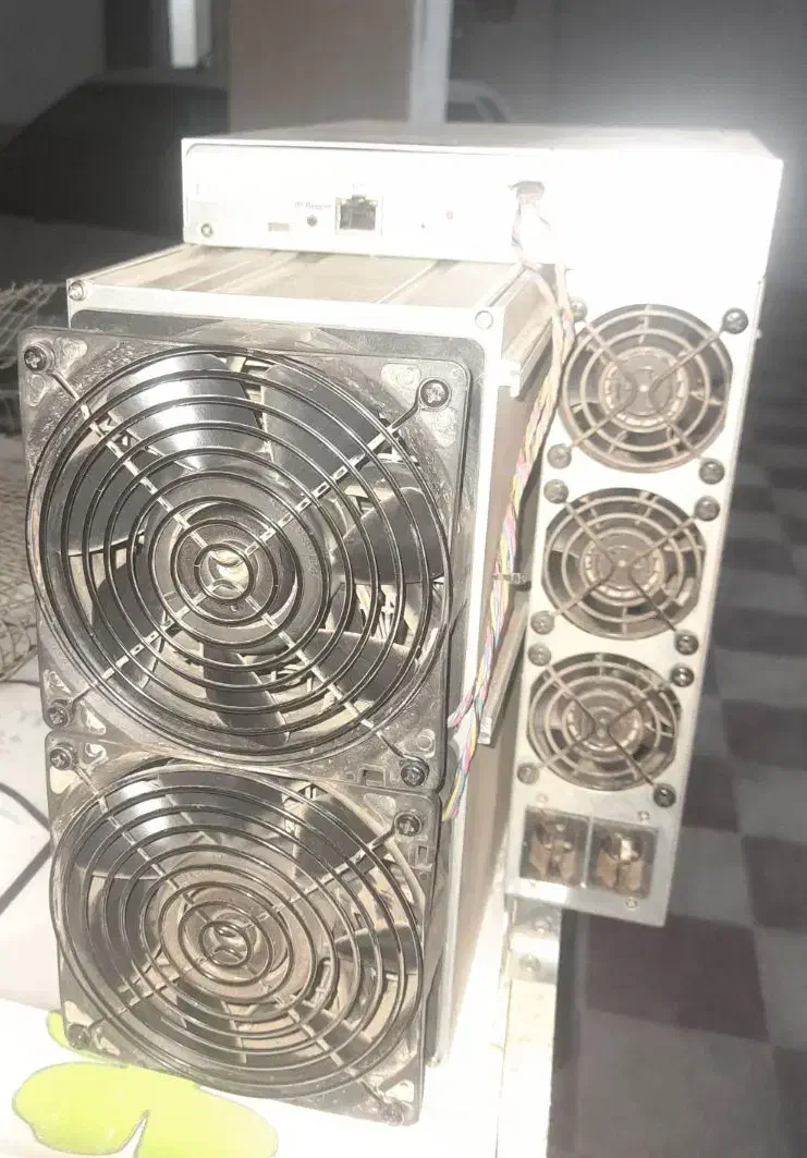 ماینر s19 90th و سایلنت باکس ۶تایی|قطعات و لوازم جانبی رایانه|گرگان, |دیوار