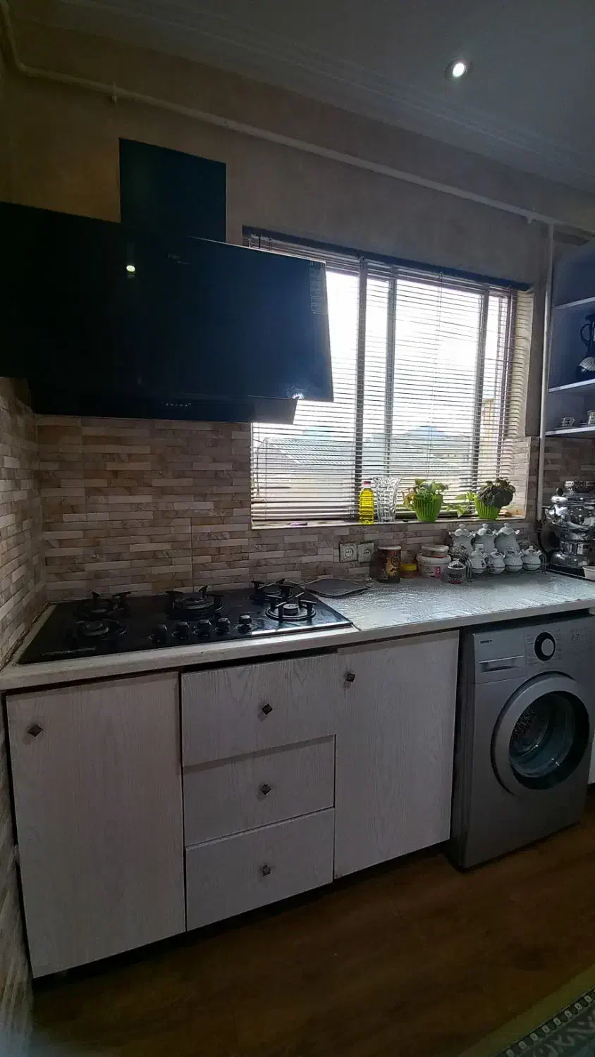 ۷۸متر ۲ خواب رازی|اجارهٔ آپارتمان|رشت, استقامت ۱|دیوار