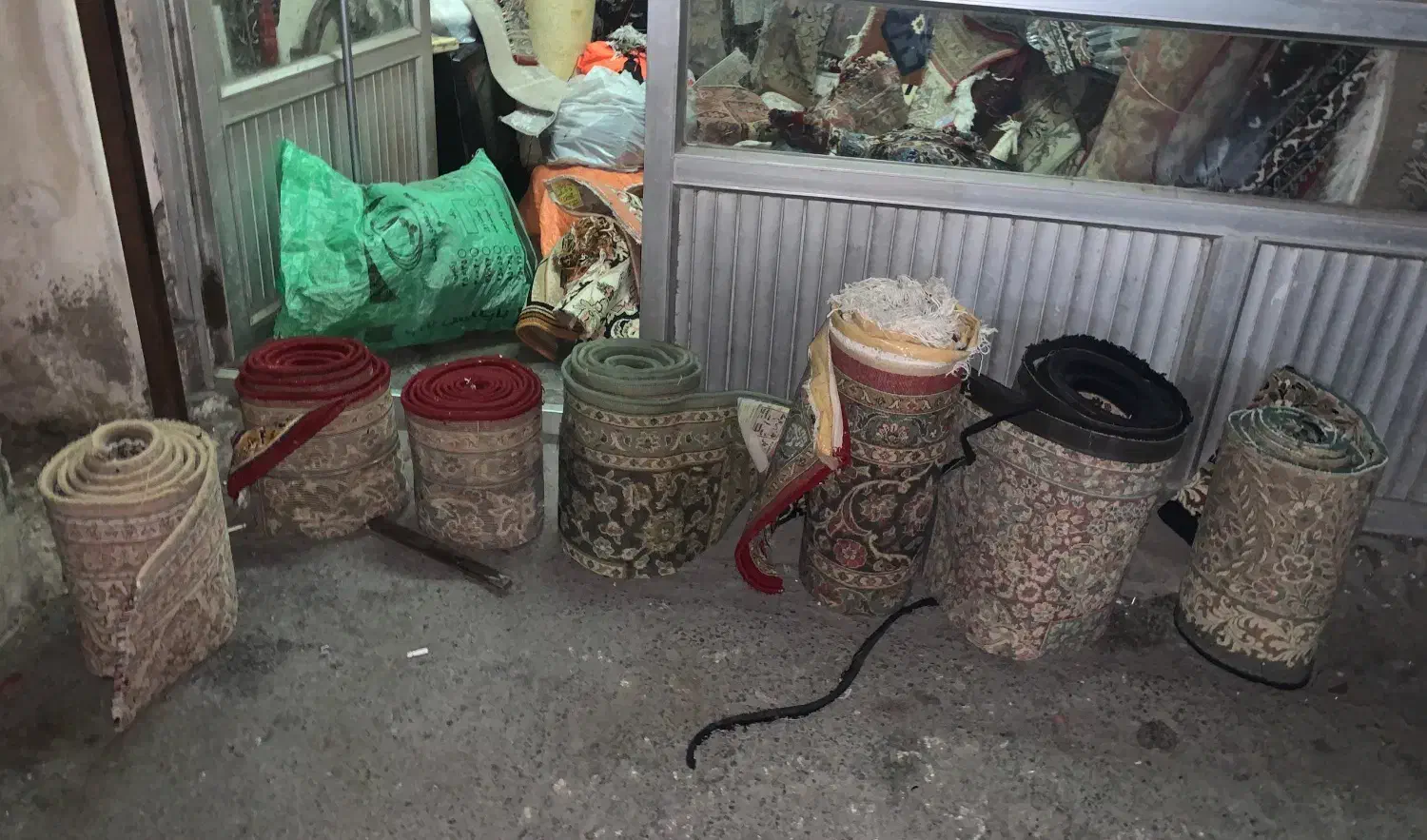 فروش تیکه فرش|فرش|چالوس, |دیوار