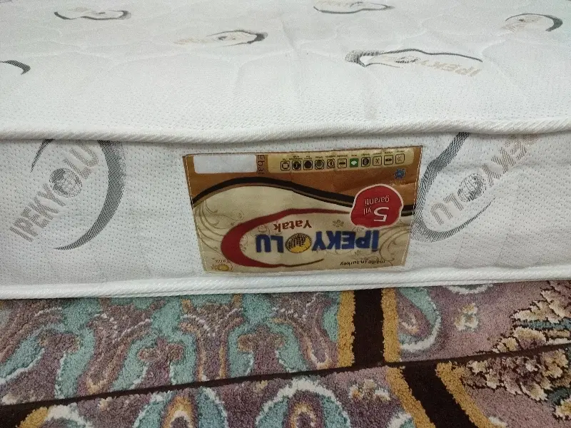 دوشگ|تشک تختخواب|کارون, |دیوار