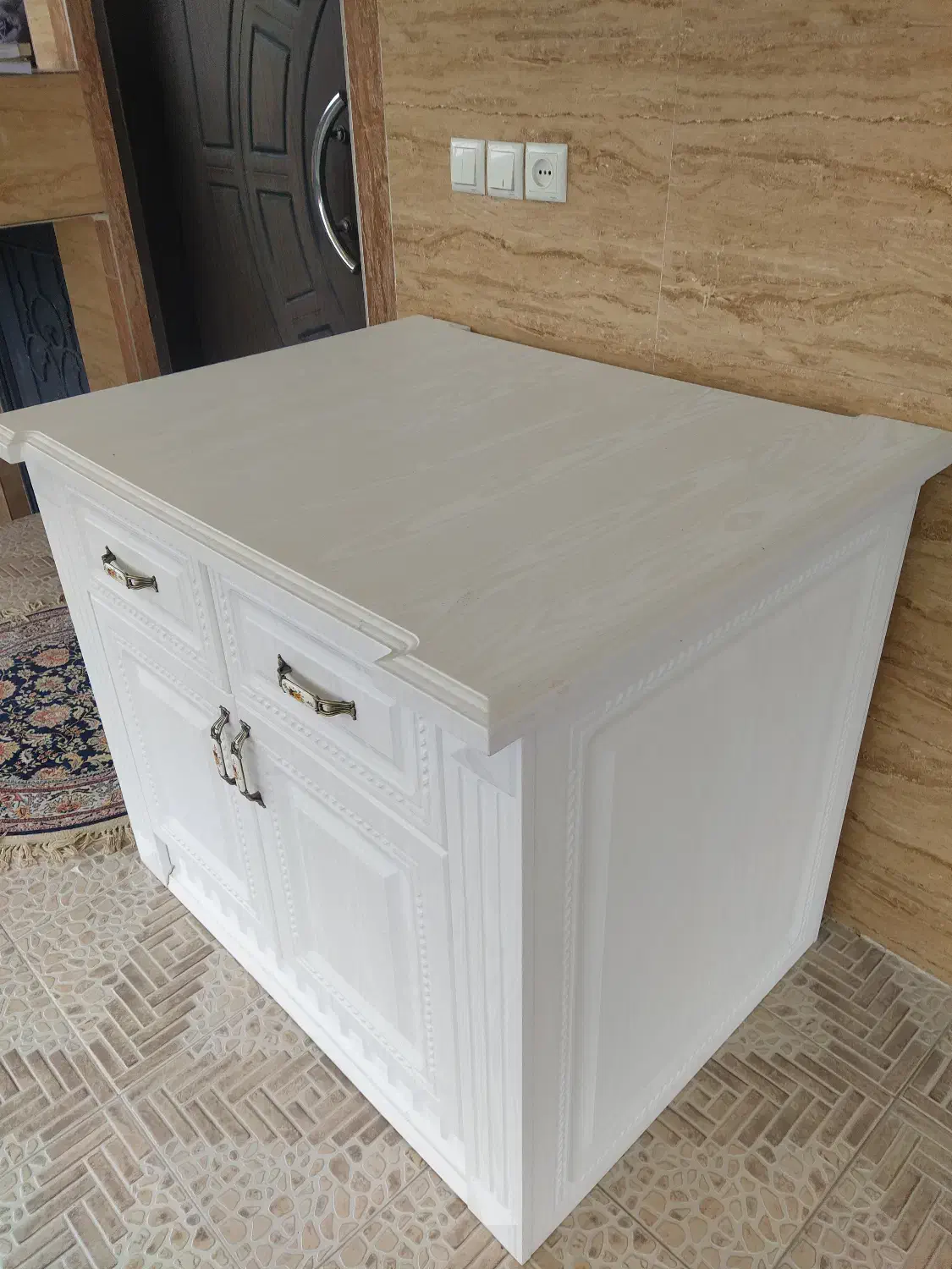 میز ناهارخوری جزیره|میز و صندلی غذاخوری|چاف و چمخاله, |دیوار