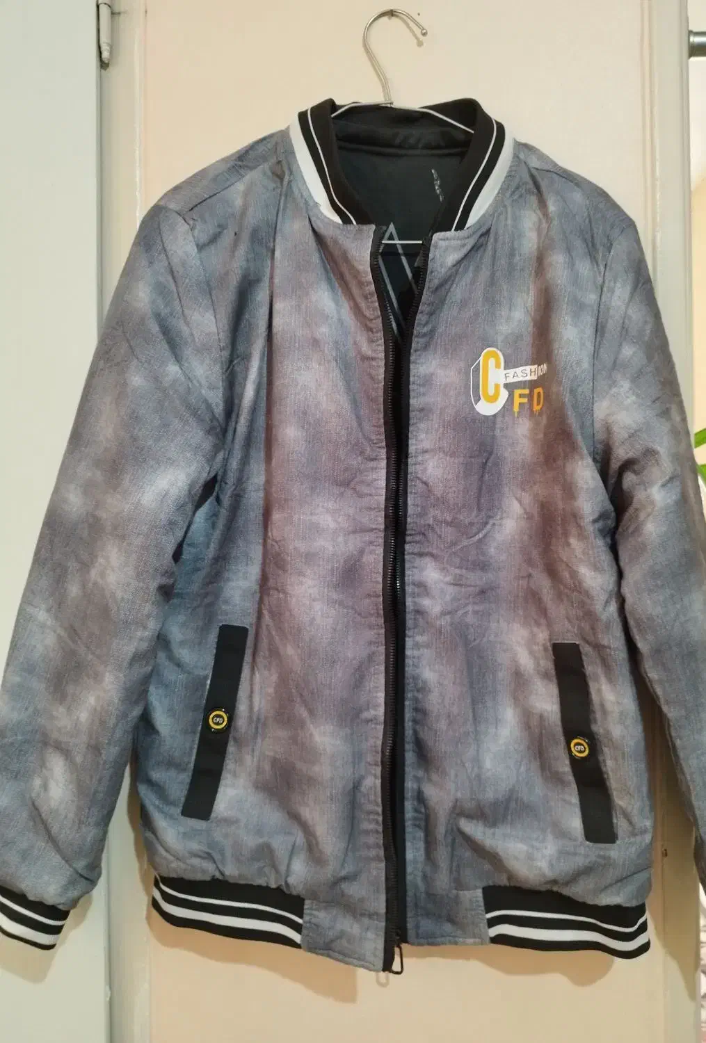 تعدادی لباس با قیمت مناسب و توافقی همه در حد نو|لباس|اراک, |دیوار