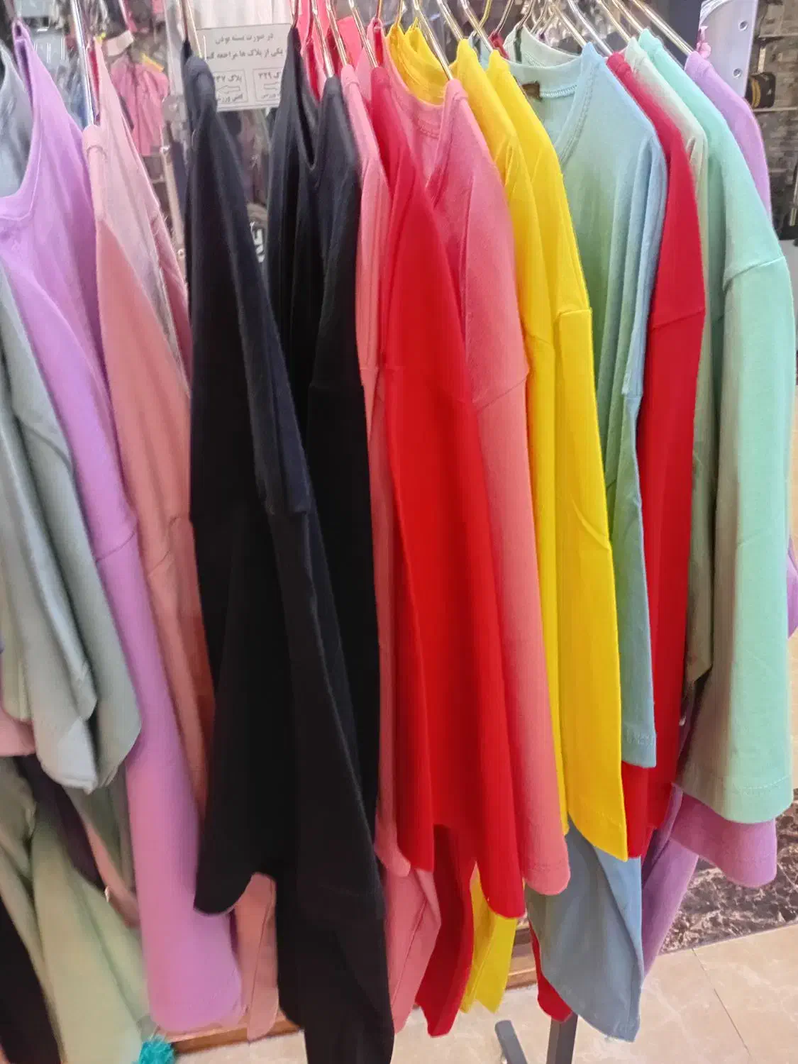 فروش یکجا پوشاک زنانه|لباس|تهران, مهران (سیدخندان)|دیوار
