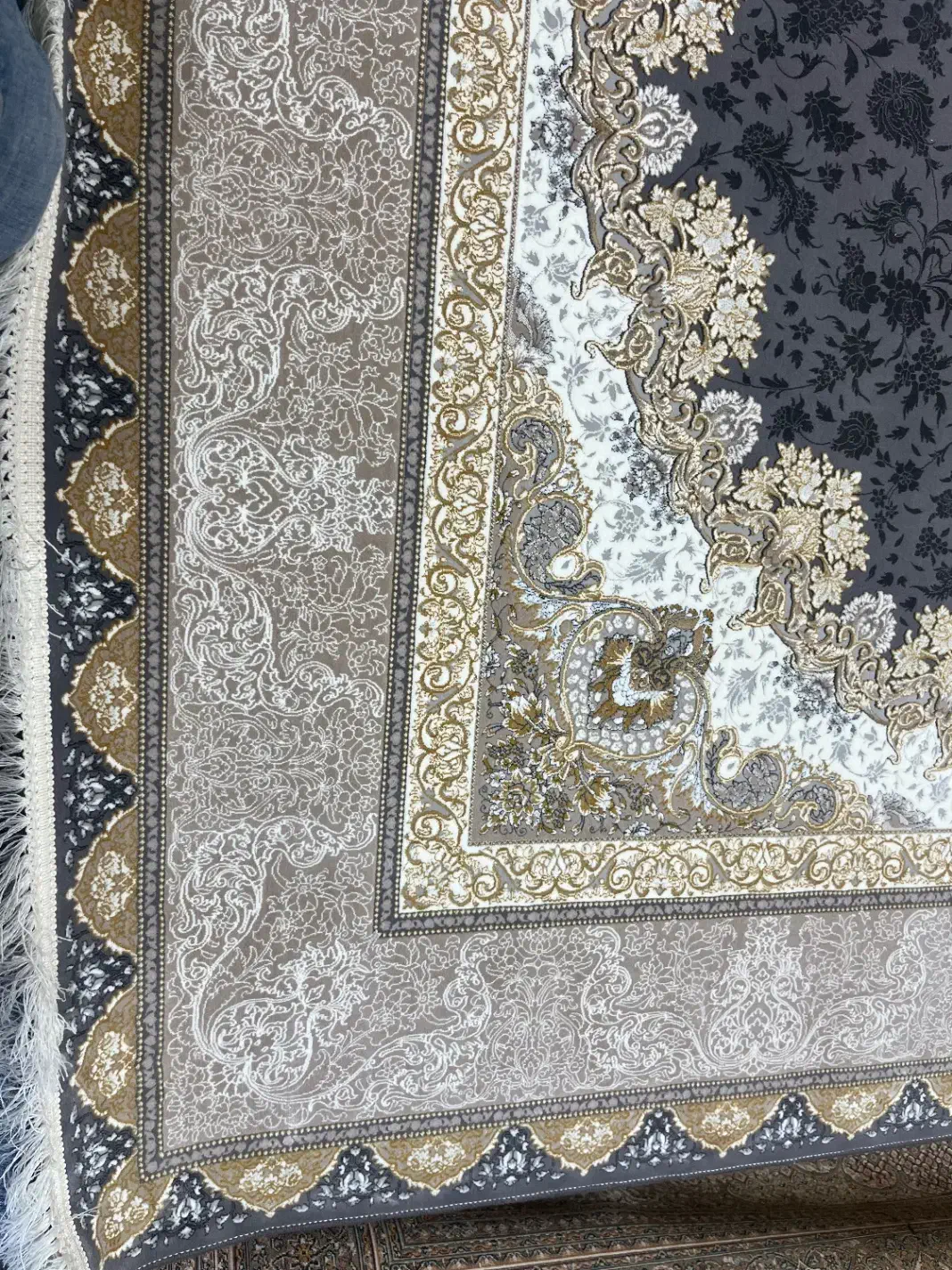 دوجفت فرش ۱۲۰۰شانه ۶متری نو اکبند|فرش|خوی, |دیوار