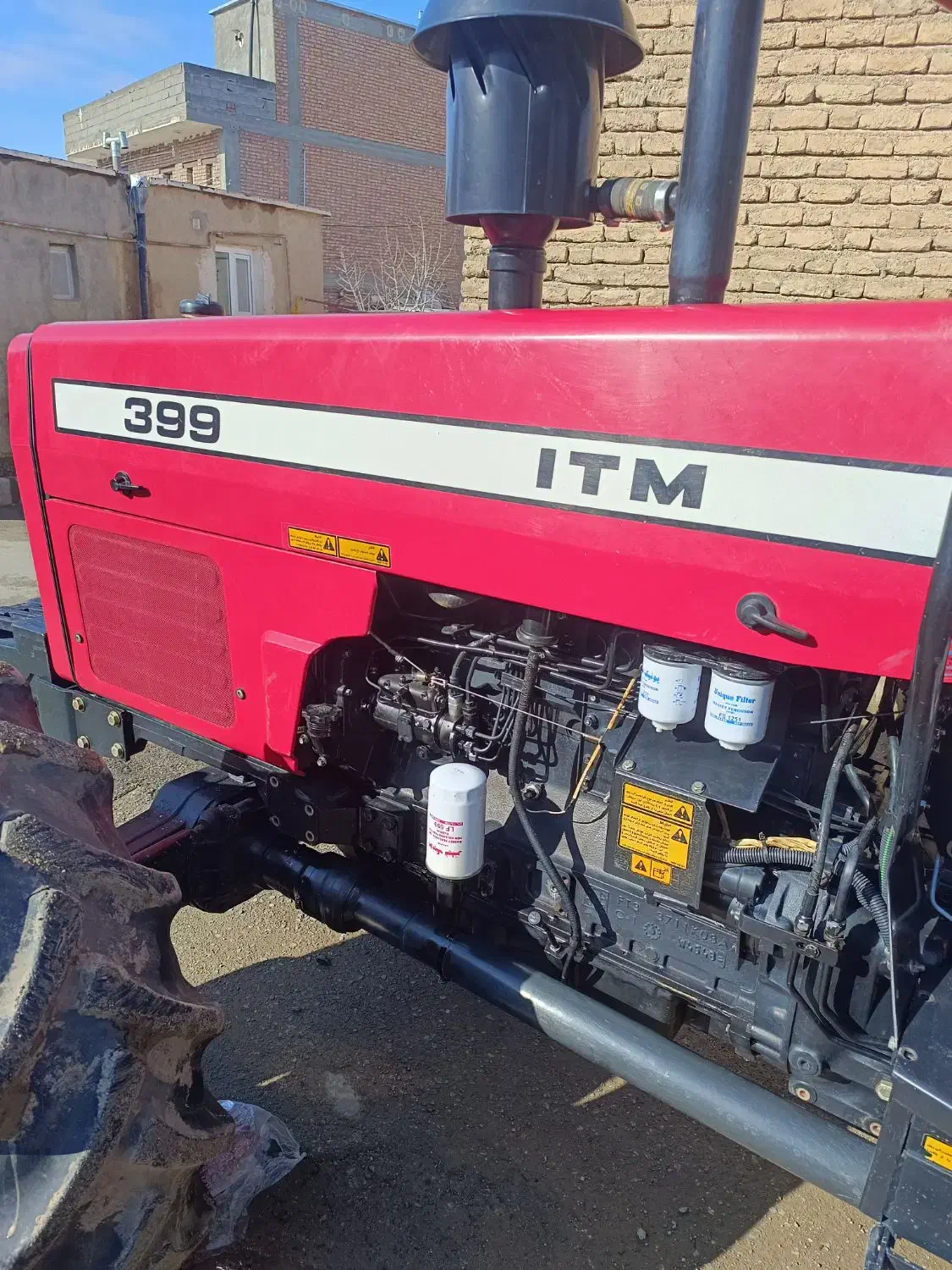 تراکتور۳۹۹|خودرو سنگین|سقز, |دیوار