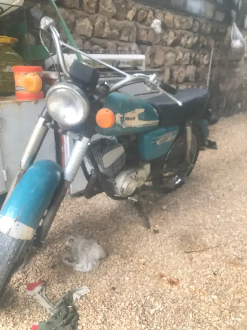 موتور|موتورسیکلت|گله دار, |دیوار