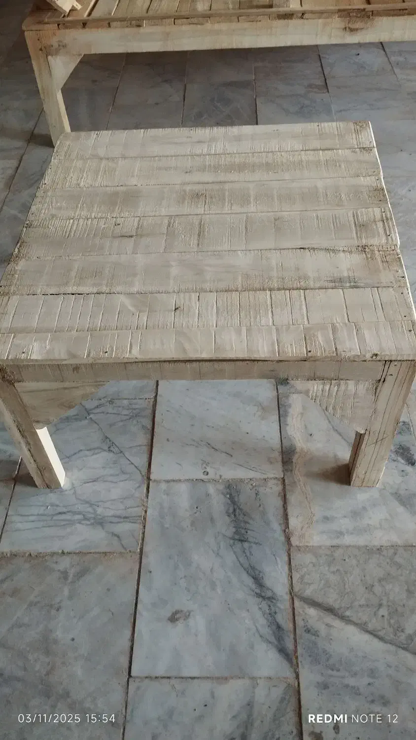 کرسی چوبی نو|بخاری، هیتر، شومینه|بسطام, |دیوار