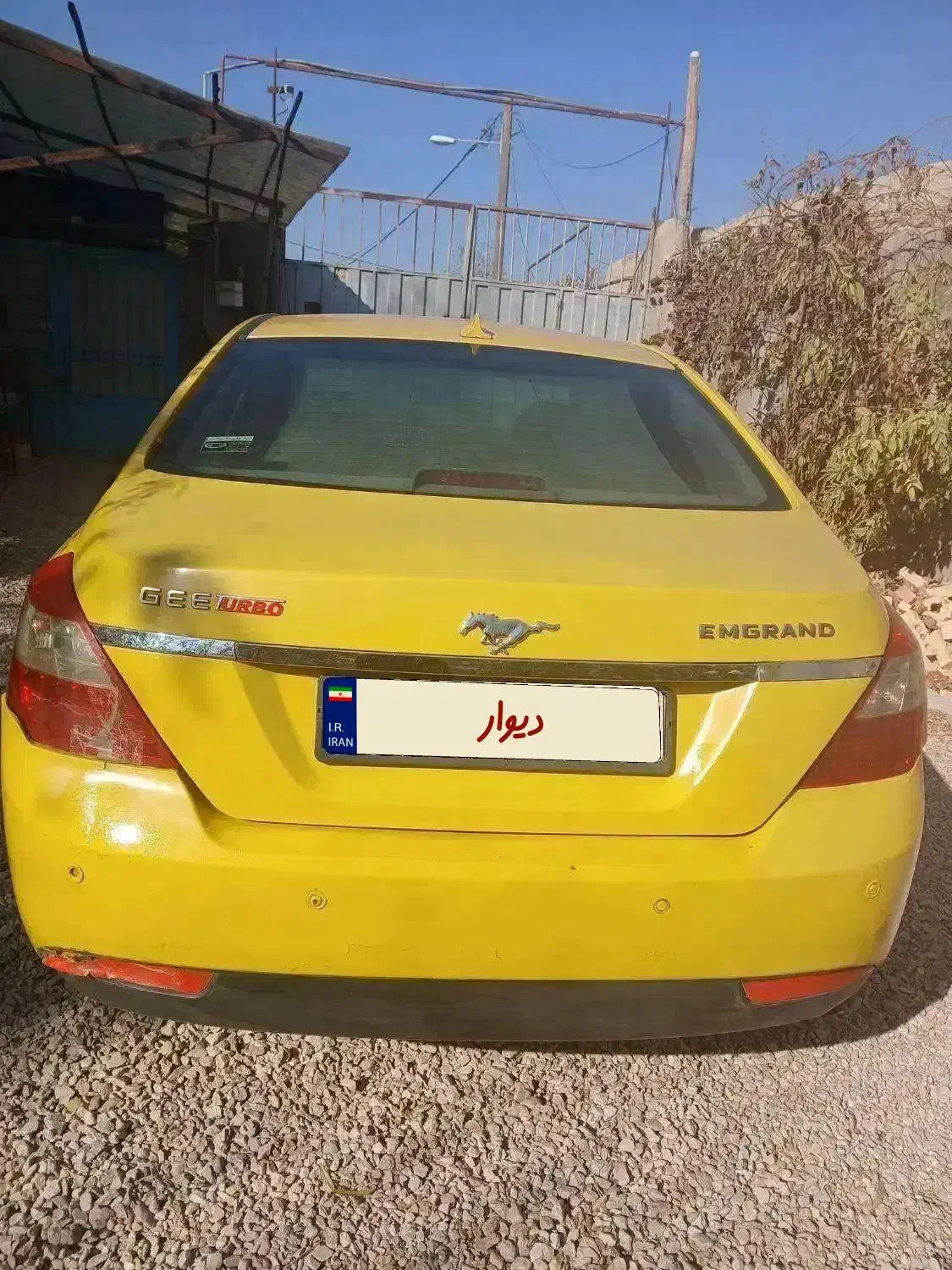 جیلی امکرند برون شهری۲۰۱۴ معاوضه x33نیسانx60مزدا|خودرو سواری و وانت|مشهد, فرودگاه|دیوار