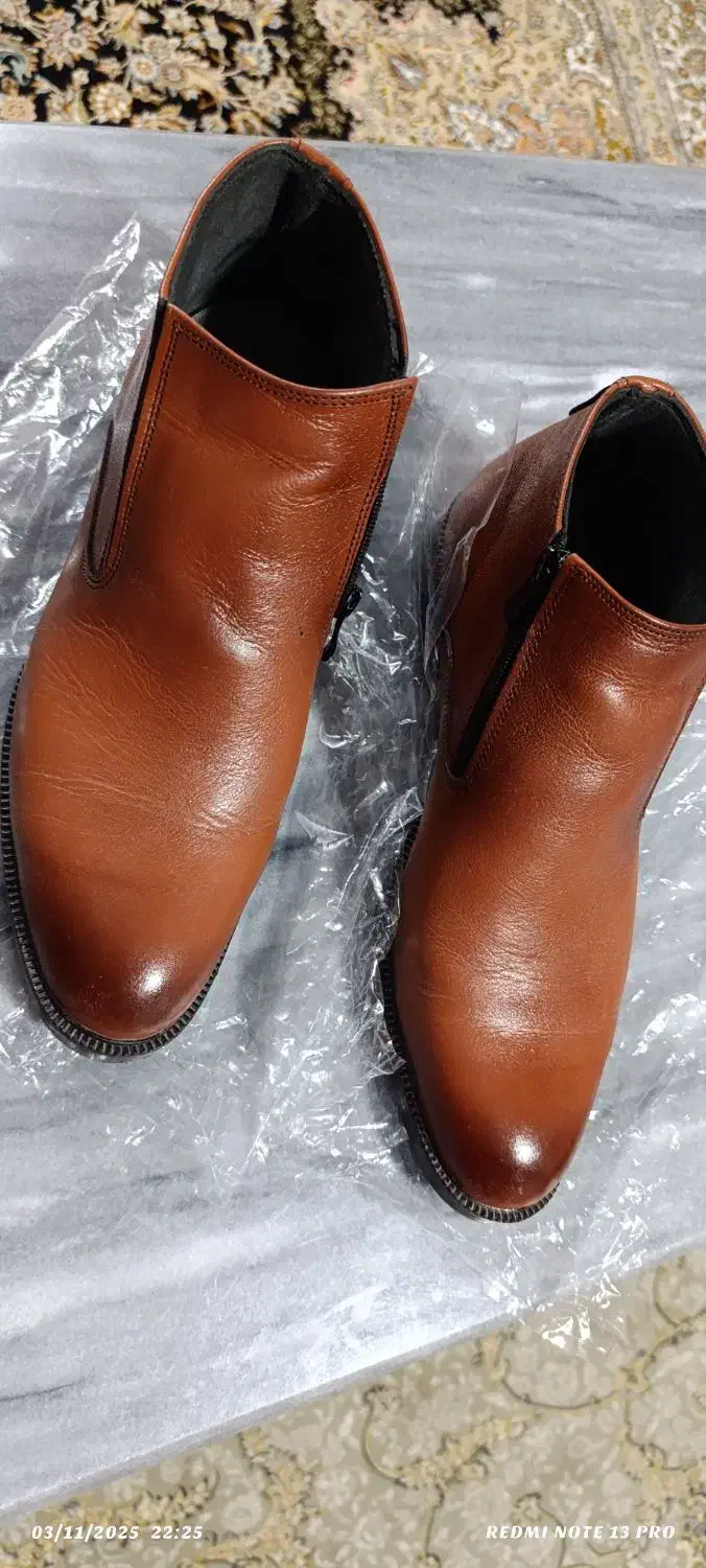 کفش چرم|کیف، کفش، کمربند|فولادشهر, مسکن مهر فولادشهر|دیوار