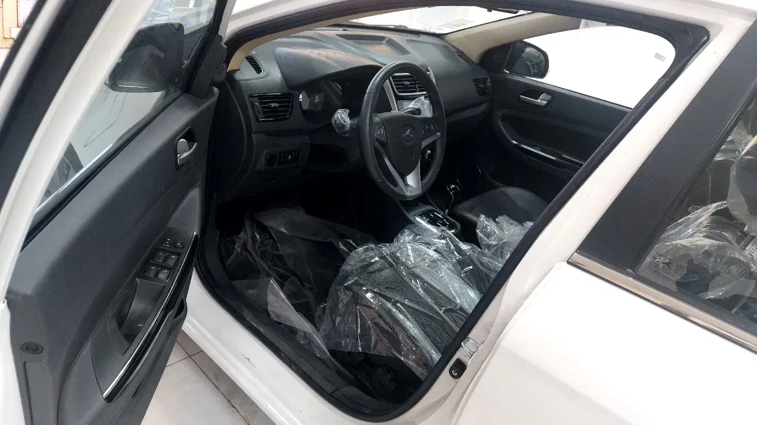 جک جی ۴ اتومات|خودرو سواری و وانت|کرمانشاه, |دیوار