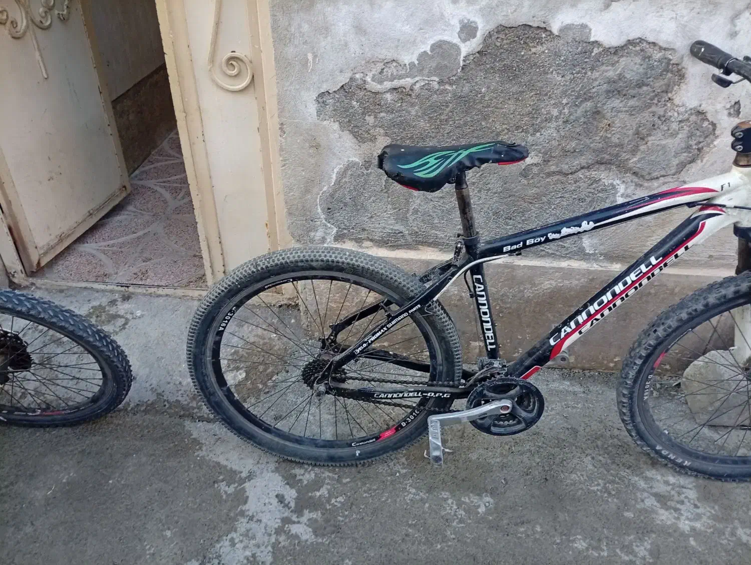 دوچرخه26|دوچرخه، اسکیت، اسکوتر|رباط‌کریم, رباط‌کریم|دیوار