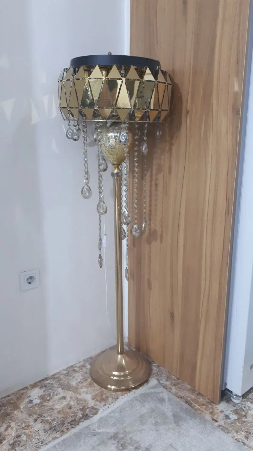 اباژور ایستاده استیل|چراغ خواب و آباژور|تهران, خلیج فارس|دیوار