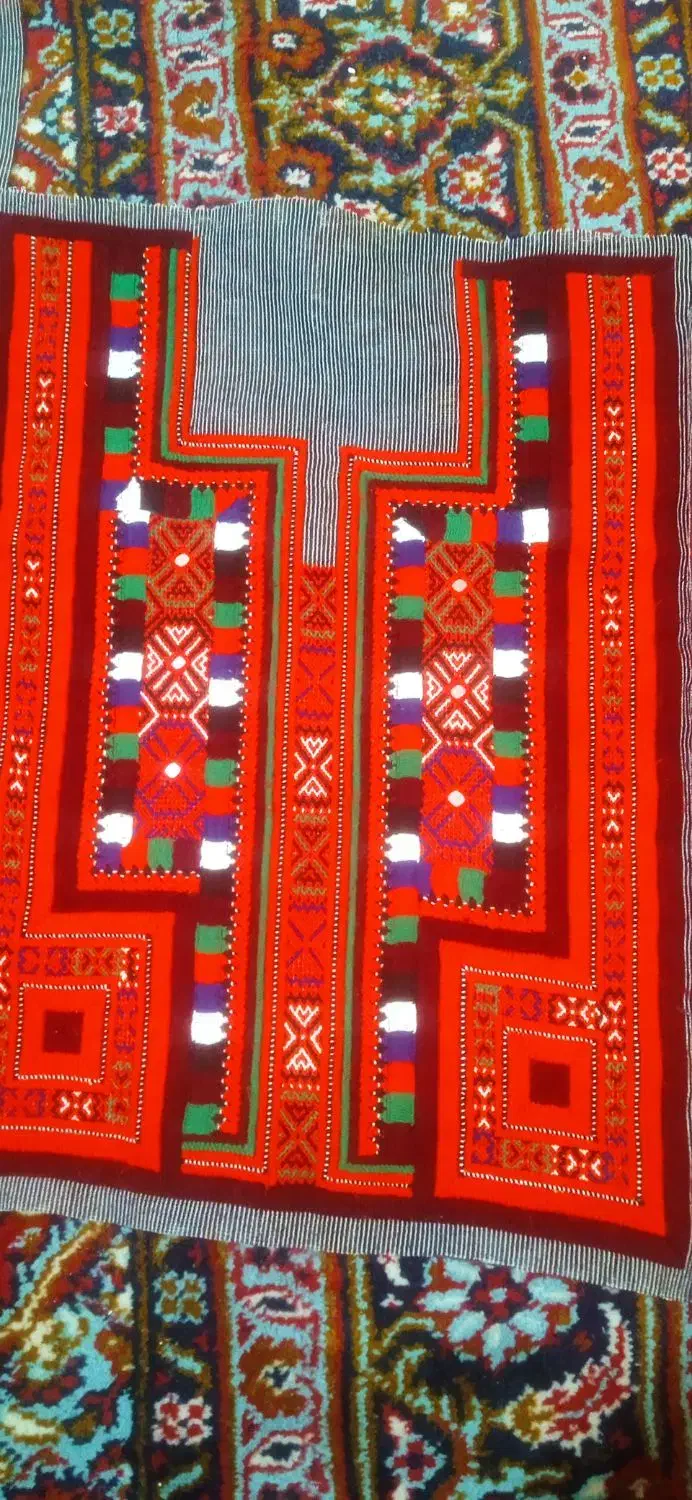 زه آستین|لباس|چابهار, |دیوار