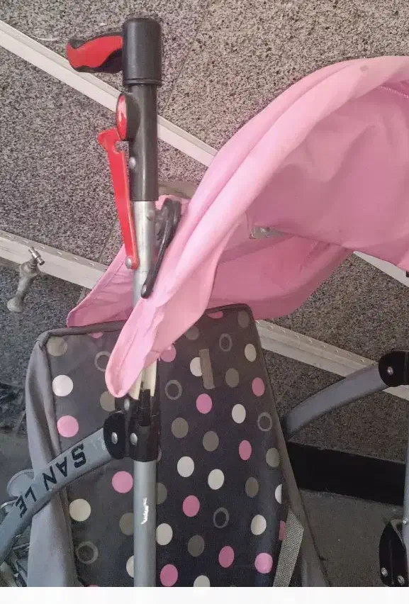 کالسکه عصایی|اسباب و اثاث بچه|مشهد, ایثارگران|دیوار