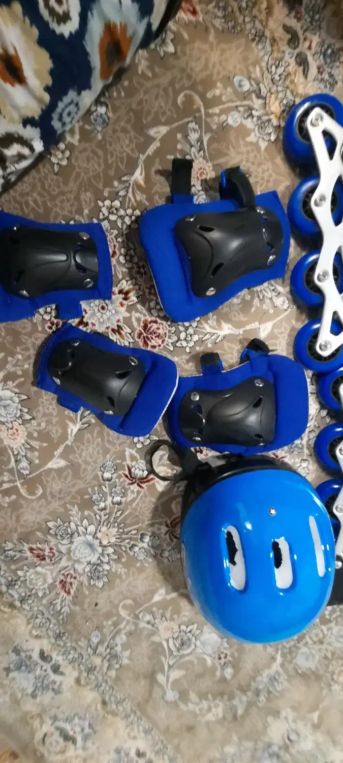 اسکیت تا سایز ۴۰|دوچرخه، اسکیت، اسکوتر|ساوه, |دیوار