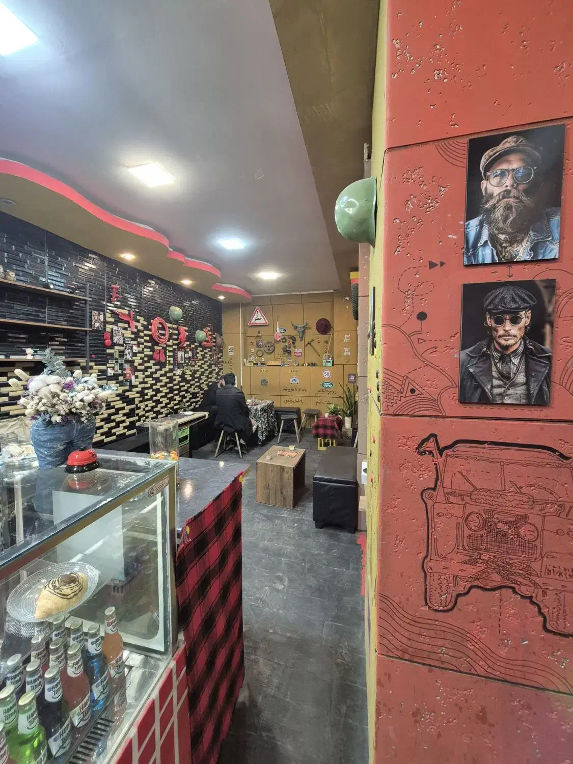 واگذاری کافه با تجهیزات و پروانه در خاقانی|کافیشاپ و رستوران|اصفهان, جلفا|دیوار