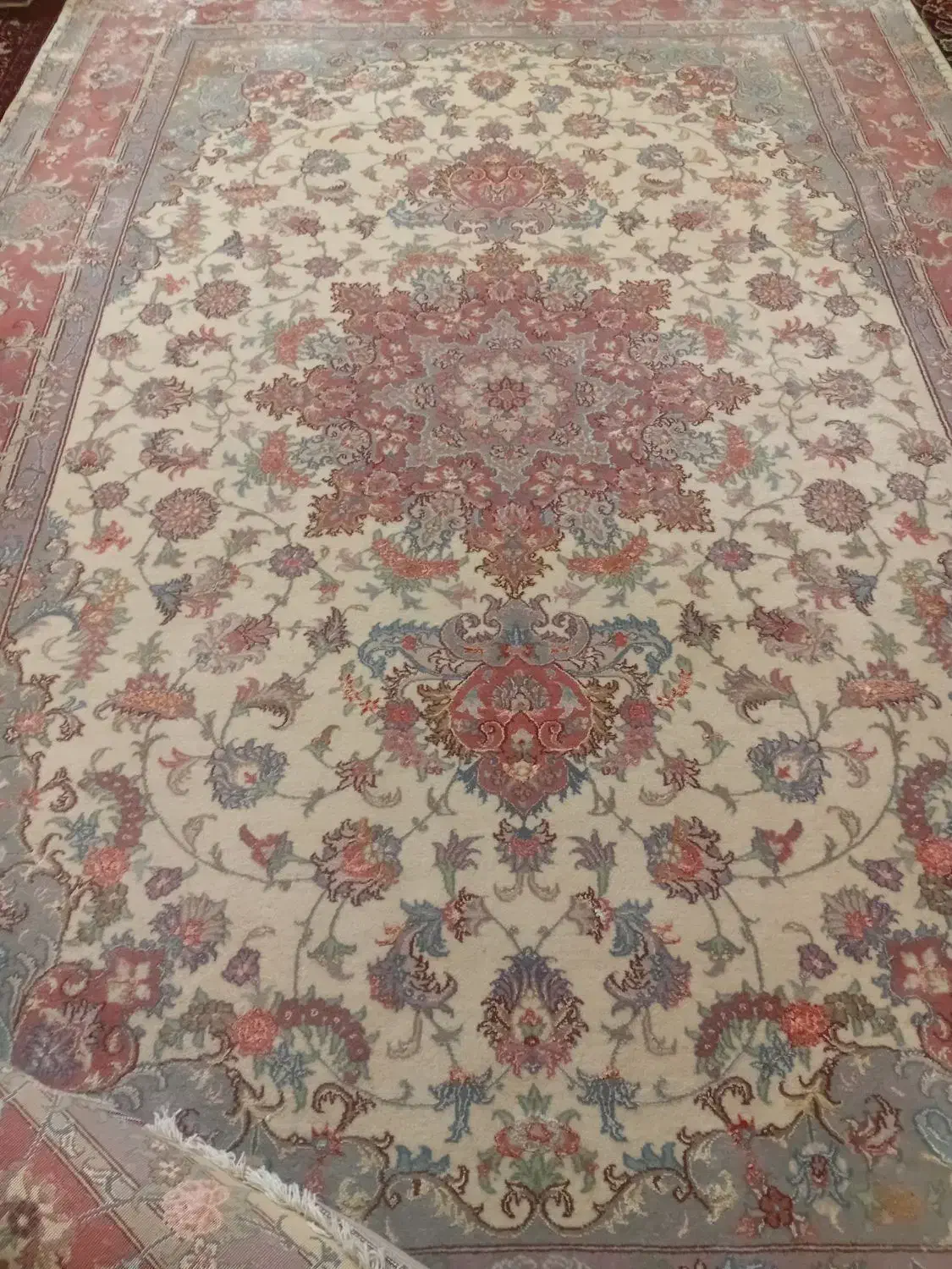 فرش دستی قناد زاده|فرش|مشهد, اقبال|دیوار