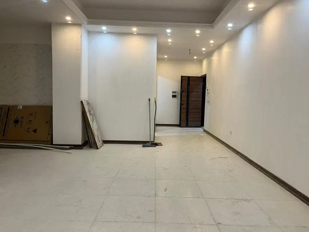 فروش آپارتمان ۱۱۰ متری ۲ خوابه حیاط دار|فروش آپارتمان|شهریار, شهرک شاهد|دیوار