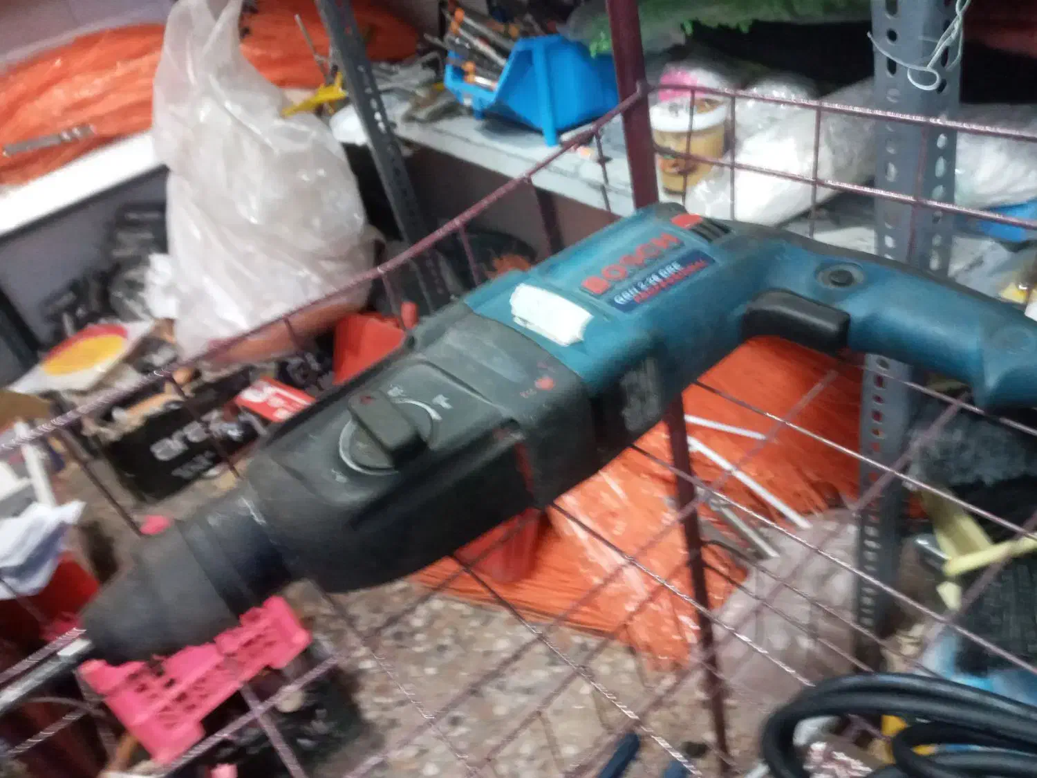 دریل با یکسال گانتی ۲۰درصد تخفیف|ابزارآلات|سیرجان, |دیوار