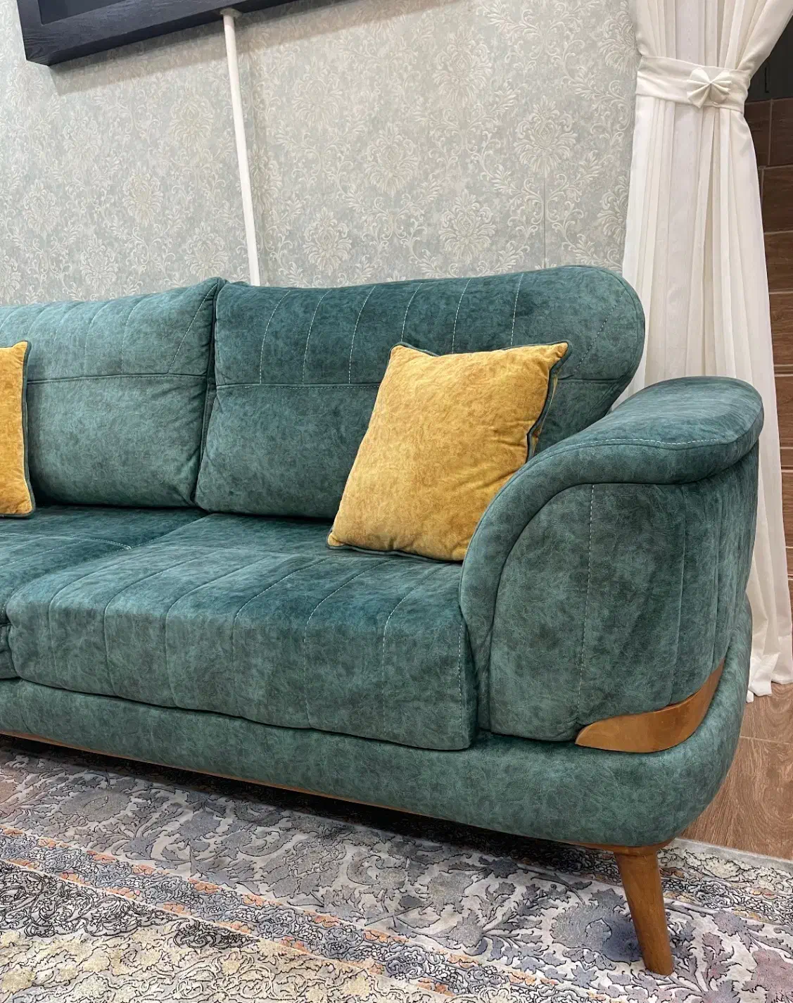 ست مبلمان ۸ نفره در حد نو / بسیار تمیز و کمکار|مبلمان خانگی و میز عسلی|رشت, دیلمان|دیوار