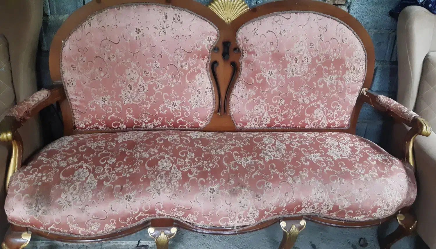 مبل|مبلمان خانگی و میز عسلی|قائم‌شهر, |دیوار