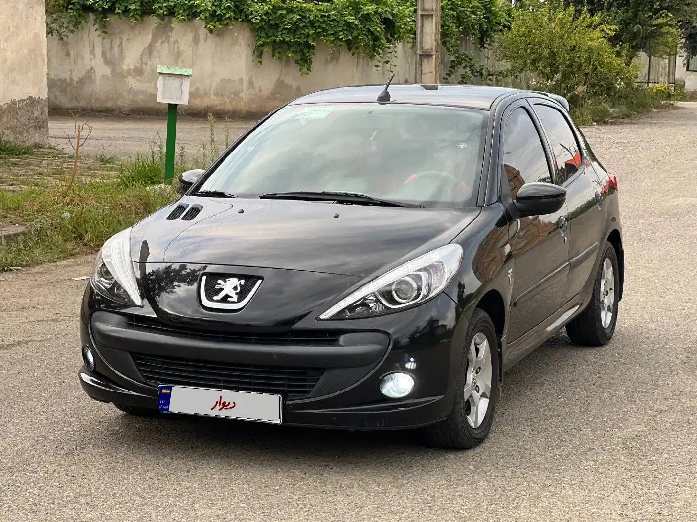 ۲۰۷ اتومات|خودرو سواری و وانت|رشت, گلسار|دیوار