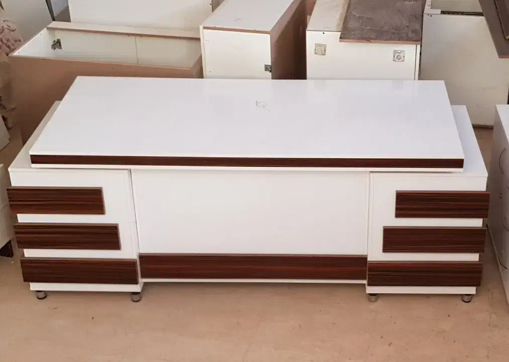 میز مدیریتی بزرگ + ال جانبی + صندلی مدیریتی رایگان|دفتر کار|مبارکه, |دیوار