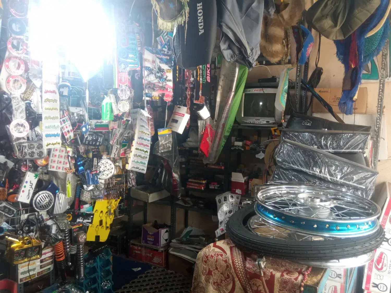 فروش لوازم یدکی موتور سیکلت یکجا|قطعات یدکی و لوازم جانبی|چابهار, |دیوار