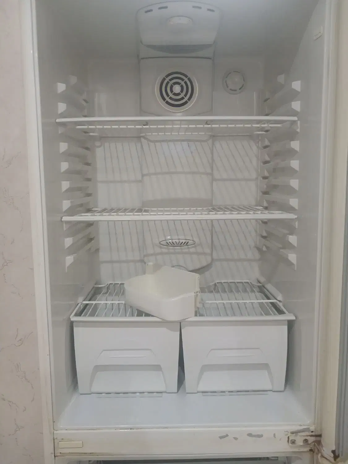 یخچال|یخچال و فریزر|رشت, آب و برق|دیوار