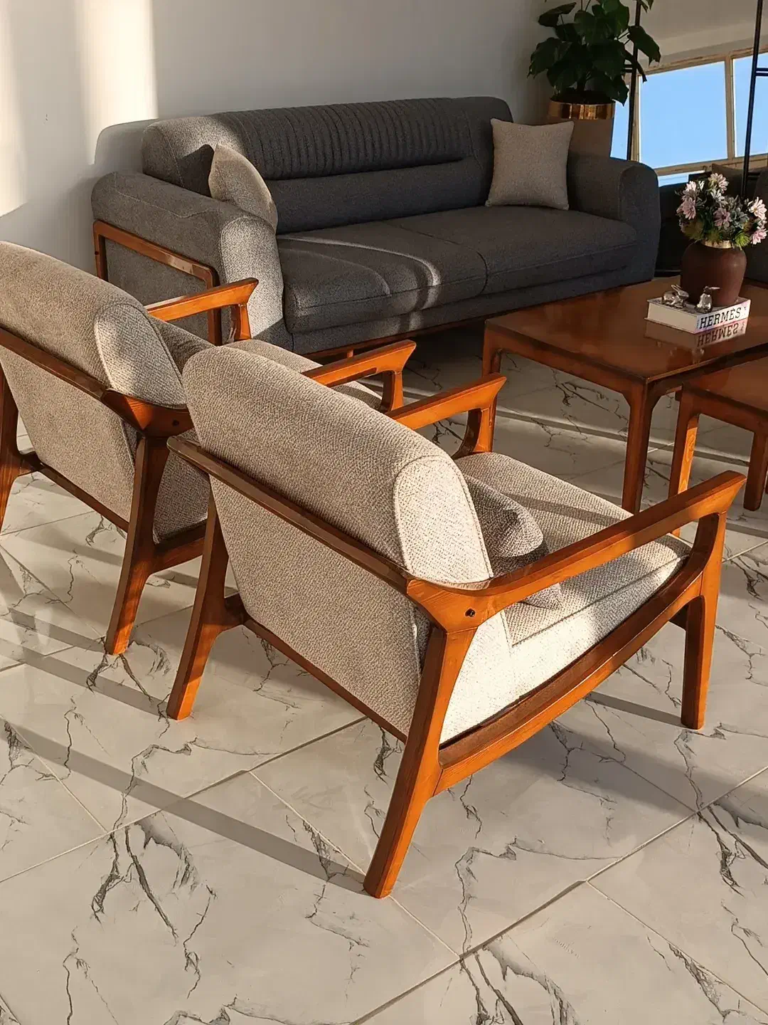 مبل انصاری،تنوع رنگبندی،سلیقه ای،تولیدی انصاری|مبلمان خانگی و میز عسلی|یاسوج, |دیوار