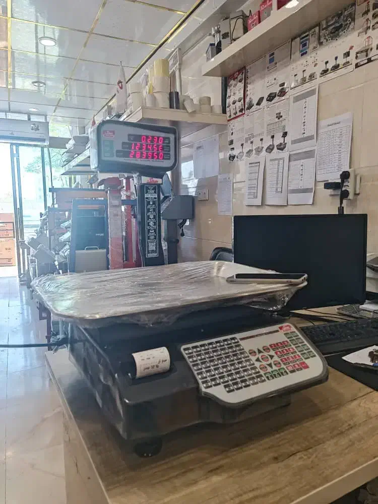 ترازوی محک 16000فاکتور زن و اتصال به کارت خوان|فروشگاه و مغازه|پاکدشت, پاکدشت (مامازند)|دیوار