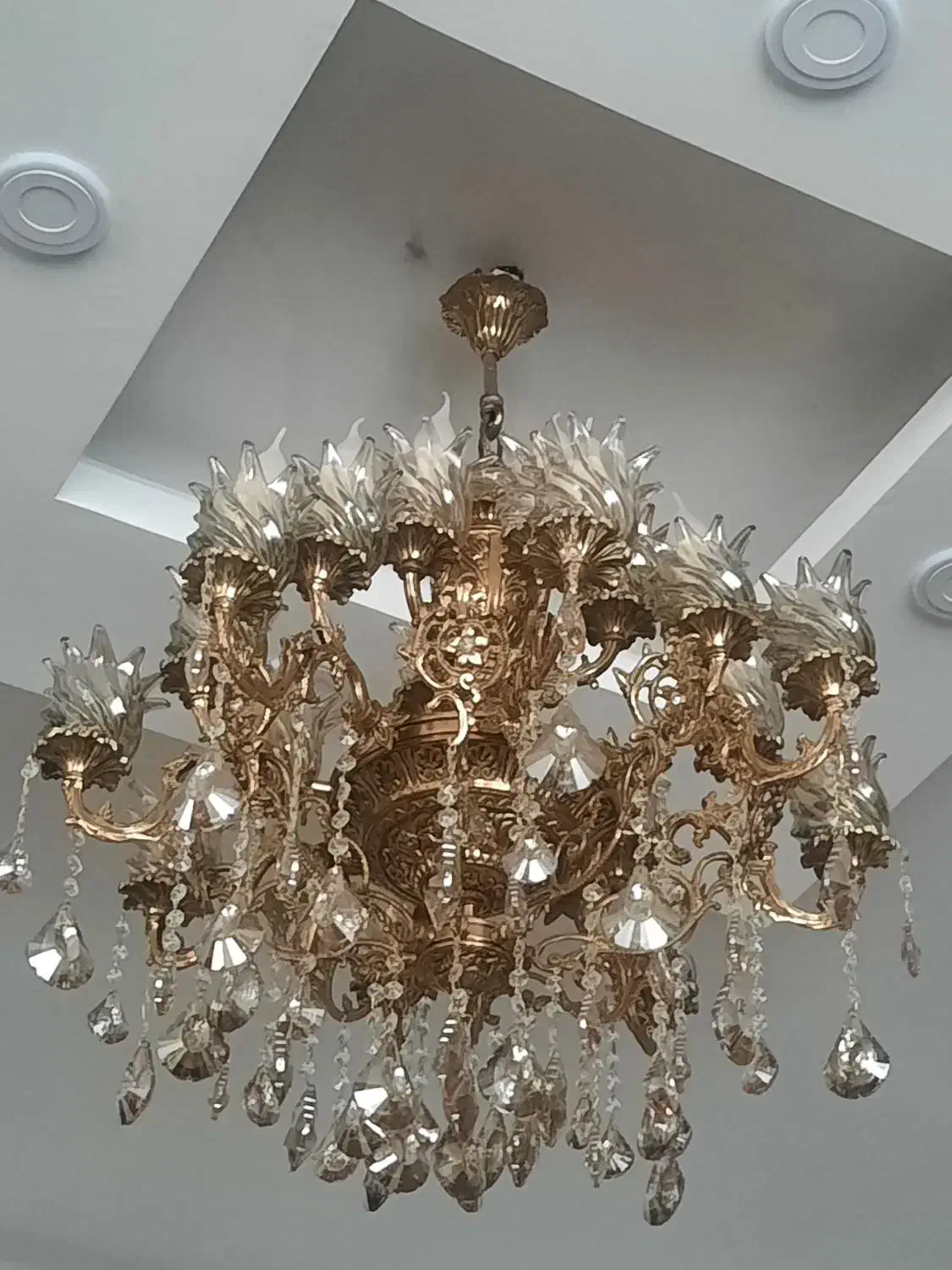 لوستر تمام برنجی و دیوار کوب درجه یک سالم ۲۱ شعله|لوستر و چراغ آویز|رودهن, |دیوار