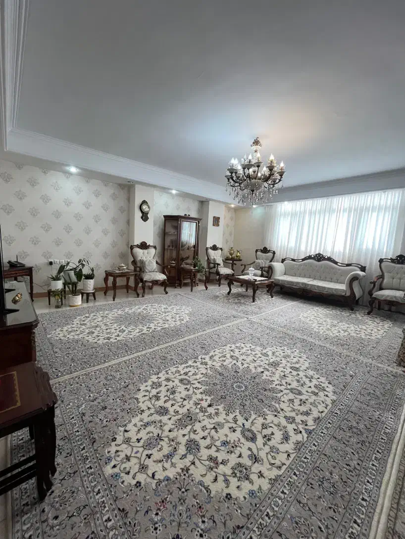 فروش واحد۱۰۰ مترتک واحد طبقه اول و سوم شهرک گاز|فروش آپارتمان|ورامین, شهرک فجر|دیوار