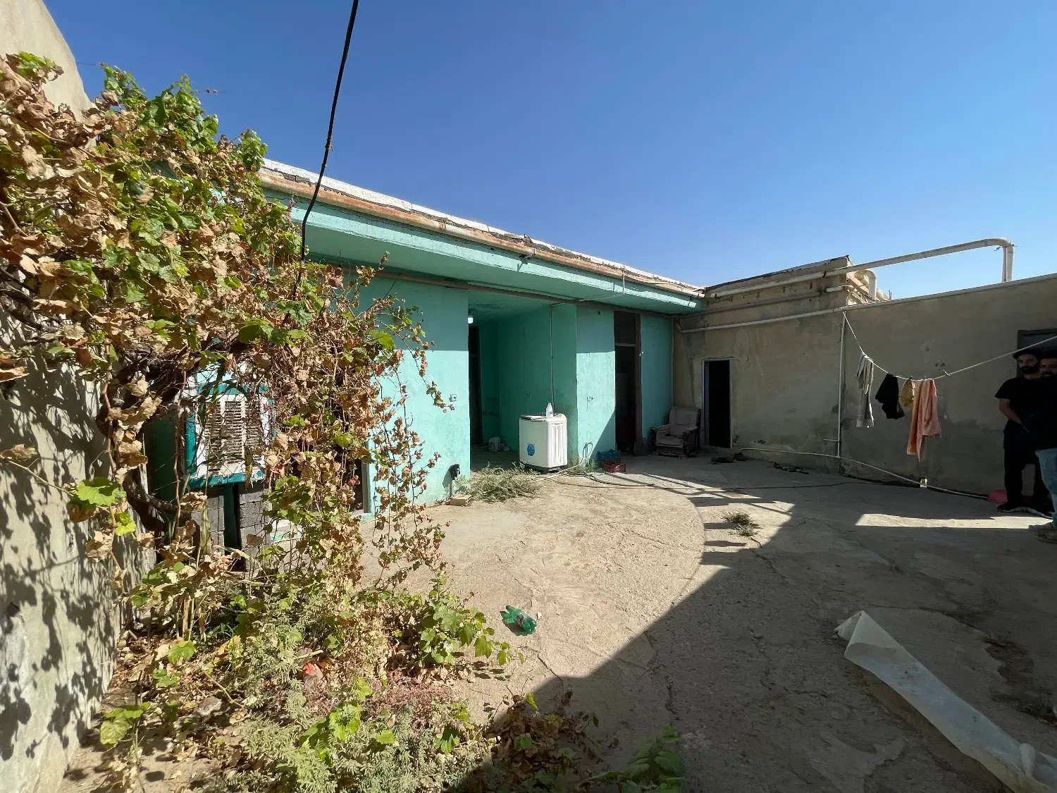 واحد مسکونی و سرایداری|اجارهٔ آپارتمان|قنوات, |دیوار