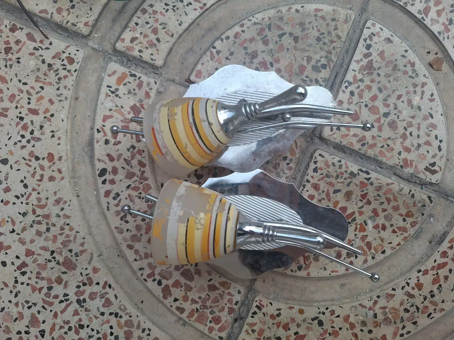 چراغ|لامپ و چراغ|باغستان, |دیوار