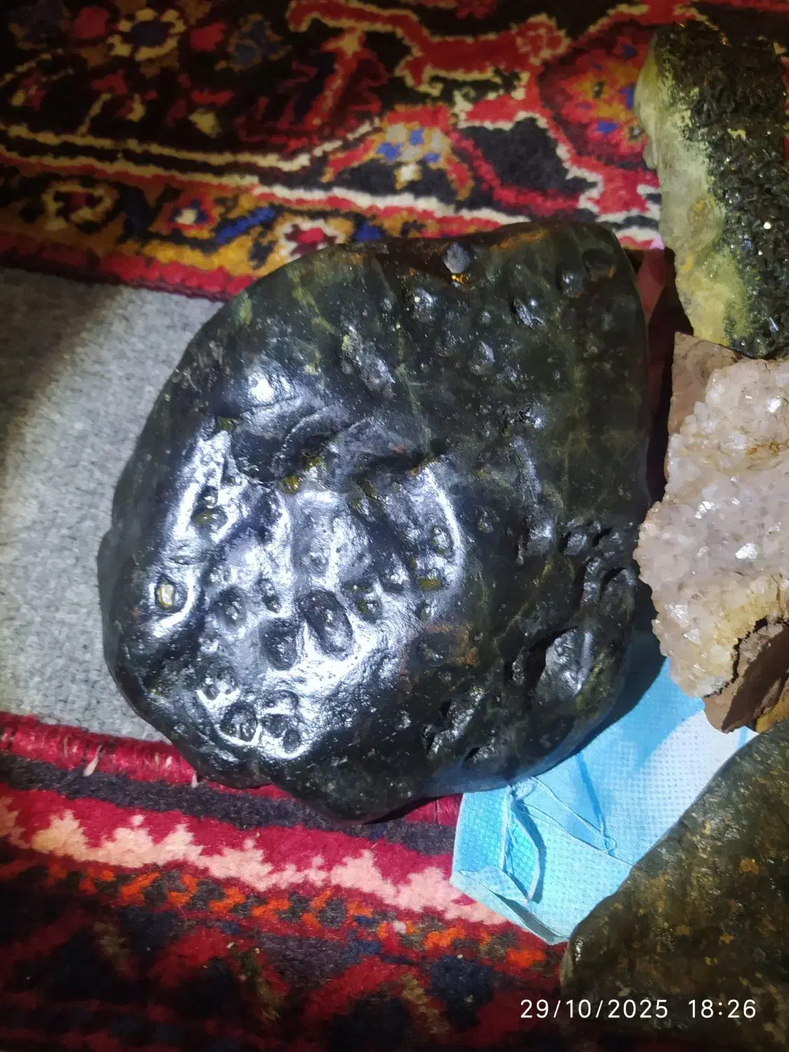 شهابسنگ ویشم  سنگ کلکسیونی|جواهرات|تبریز, |دیوار