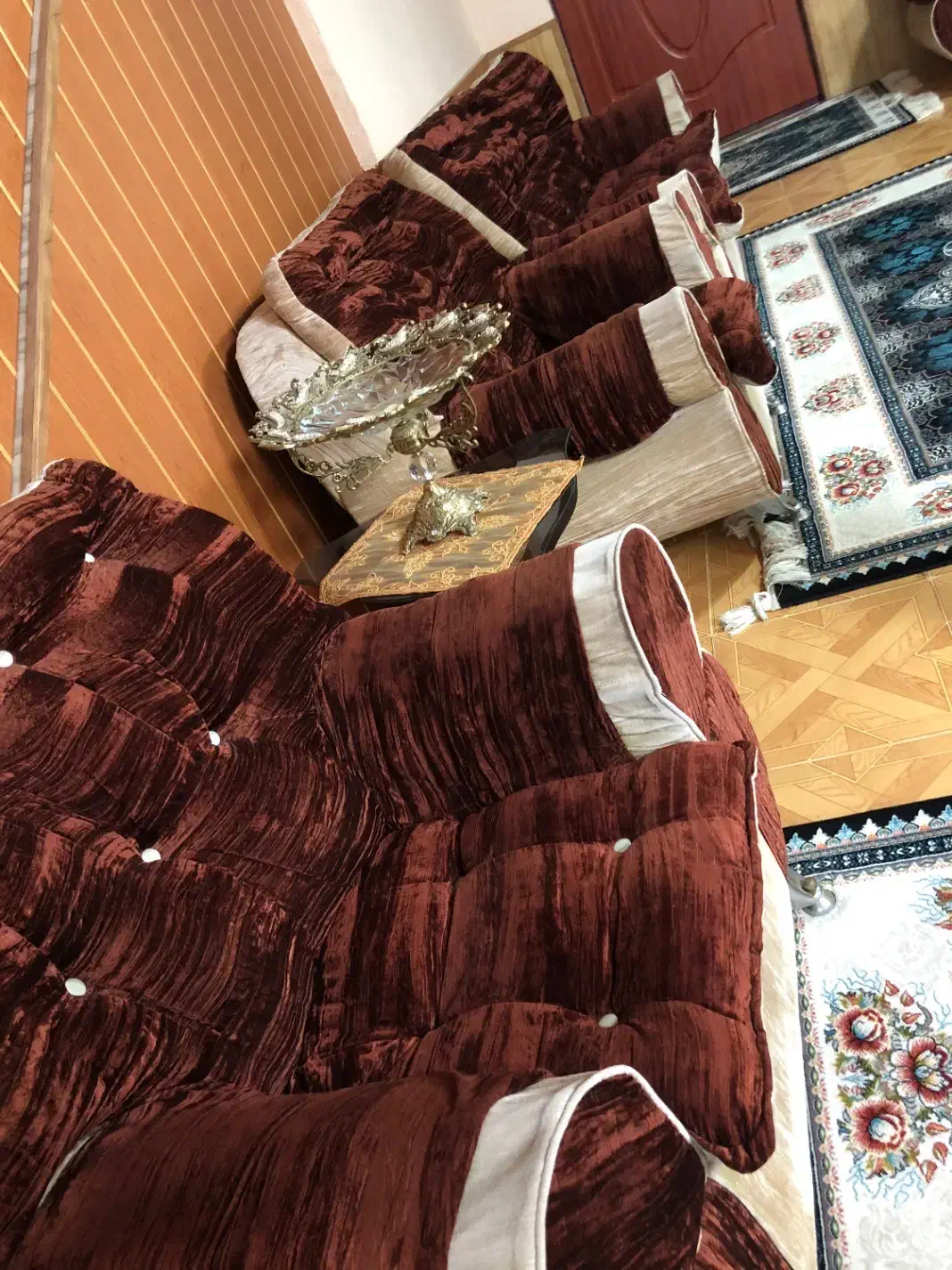 مبل راحتی سالم بدون نقص|مبلمان خانگی و میز عسلی|چابکسر, |دیوار