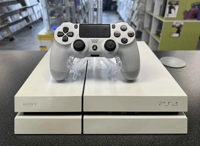 Ps4 fat|کنسول، بازی ویدئویی و آنلاین|ساوه, |دیوار