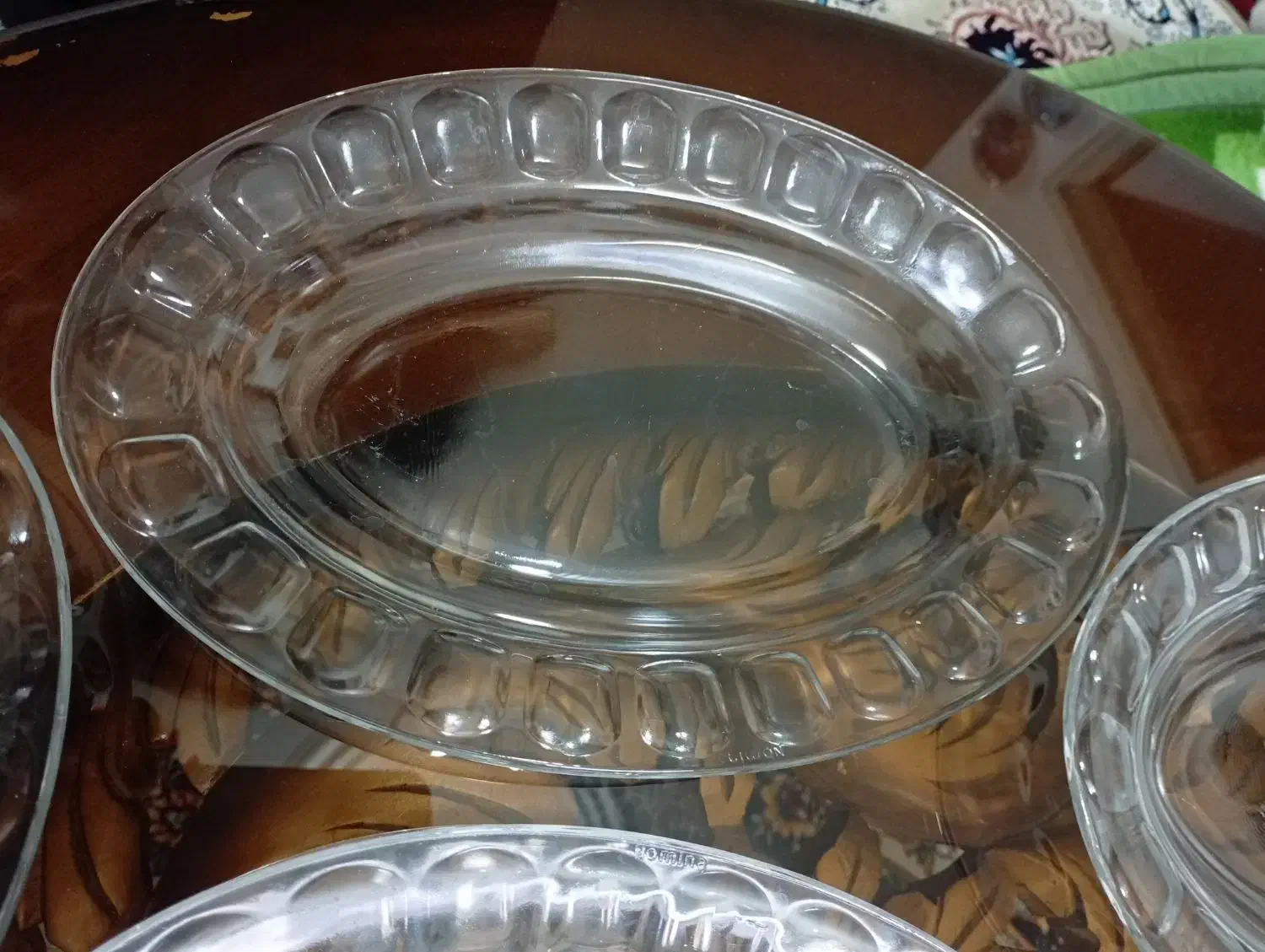 تعدادی ظروف|ظروف سرو و پذیرایی|اراک, |دیوار