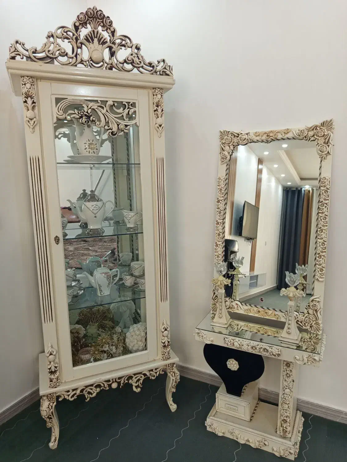 ویترین و آیینه شمعدان|بوفه، ویترین، کنسول|شال, |دیوار