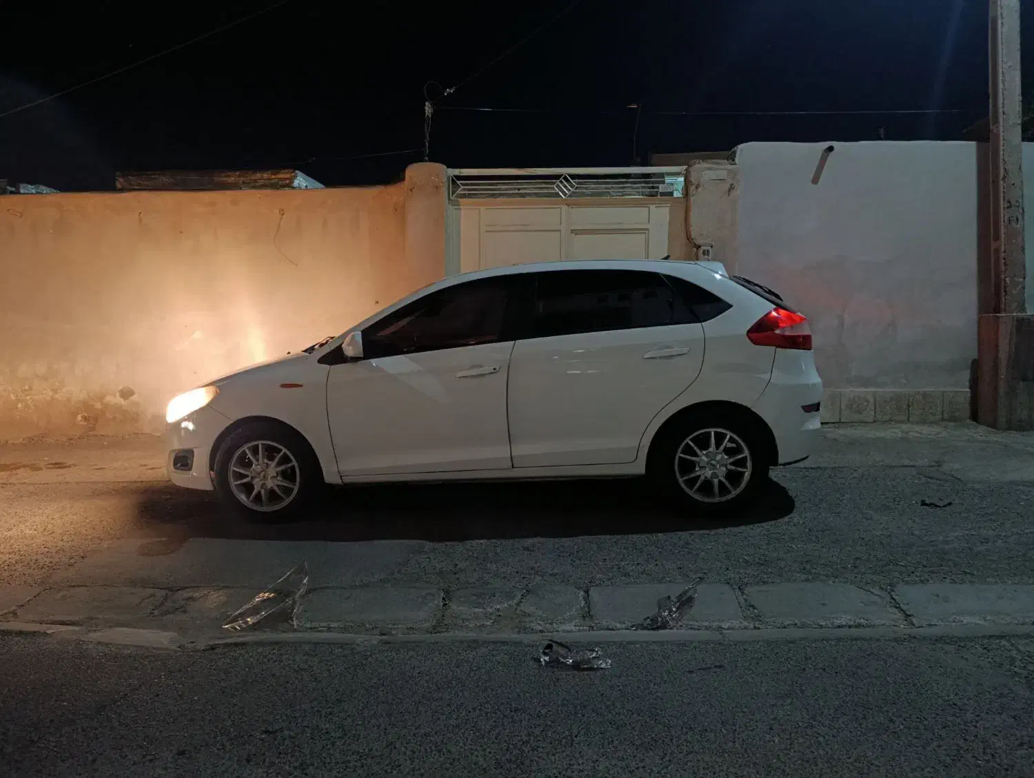 فروش ام وی ام 315 درحد کم کار شاسی پلمپ|خودرو سواری و وانت|سبزوار, ولیعصر (نجار آباد)|دیوار