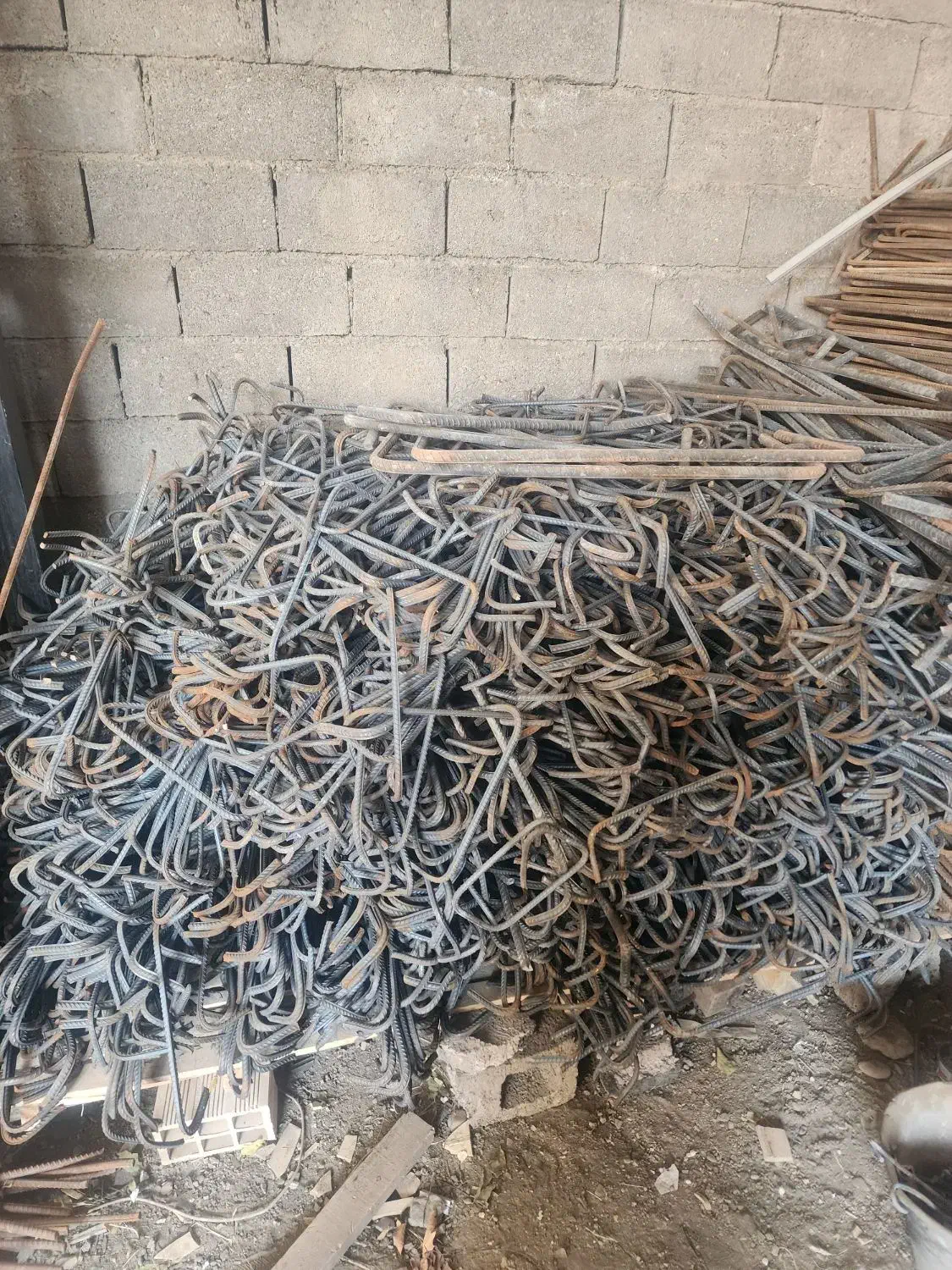 سنجاقی میلگرد صفر  قیمت مناسب|مصالح و تجهیزات ساختمان|سردشت, |دیوار