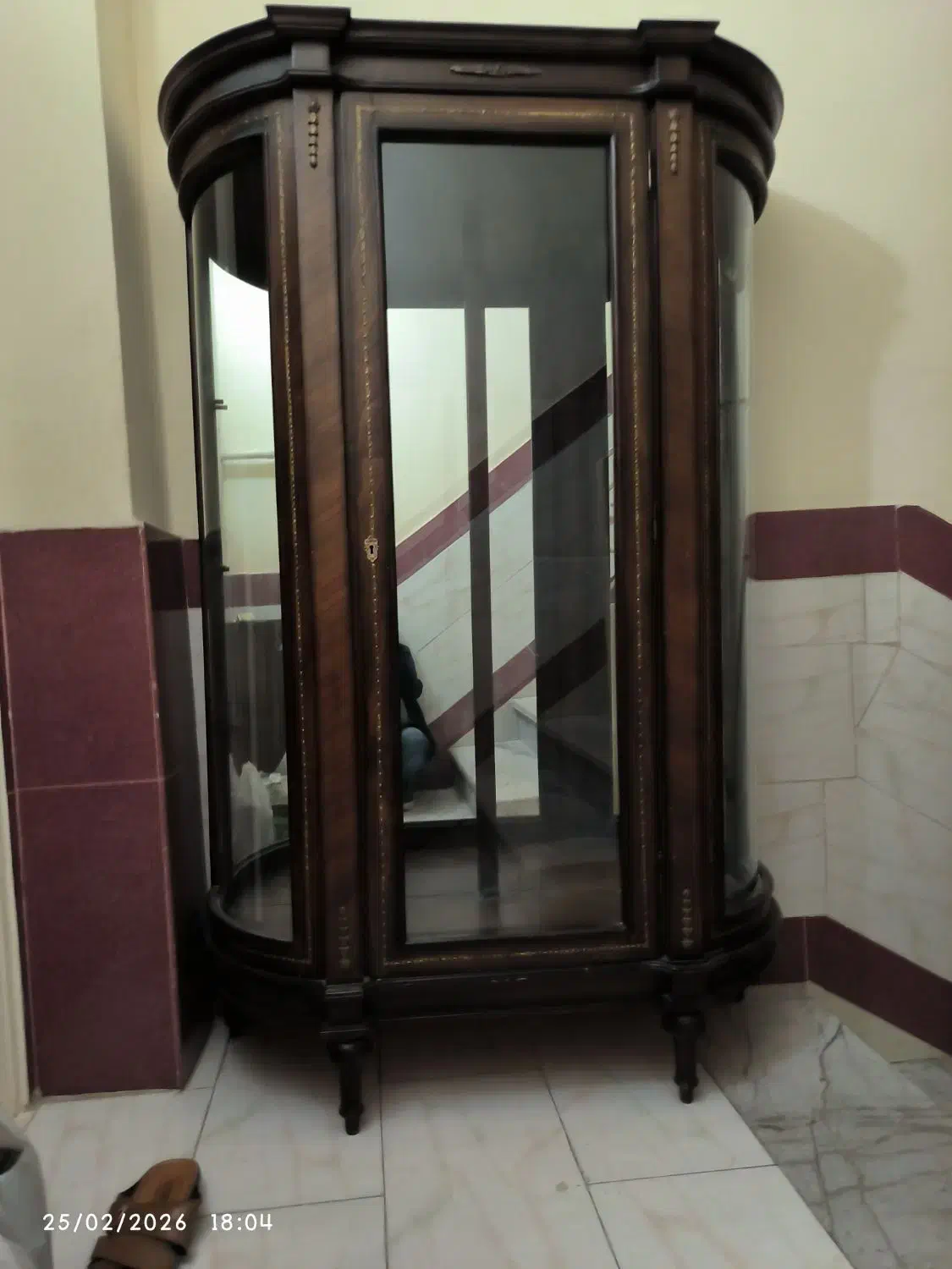 بوفه|بوفه، ویترین، کنسول|مشکین‌دشت, |دیوار