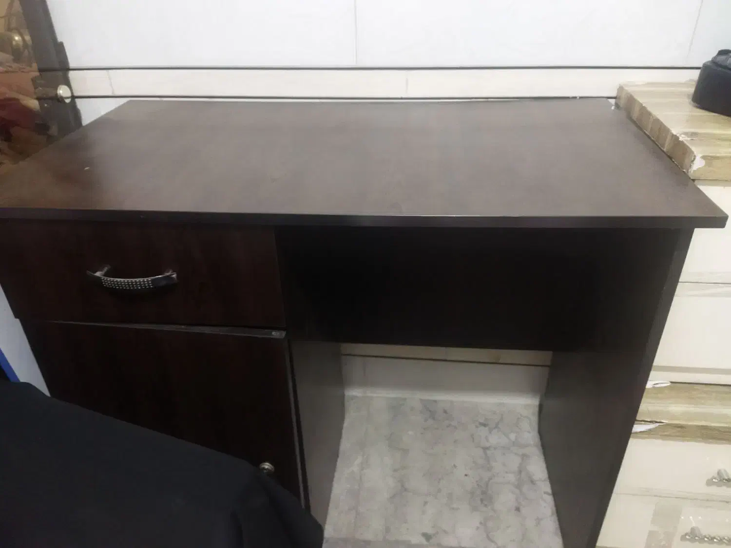 میز تحریر وصندلی چرخ دار|میز تحریر و کامپیوتر|نجف‌آباد, هفده شهریور|دیوار