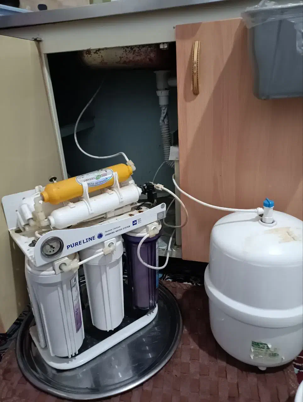 سرویس دستگاه آب شیرین کن|خدمات پیشه و مهارت|بیرجند, |دیوار