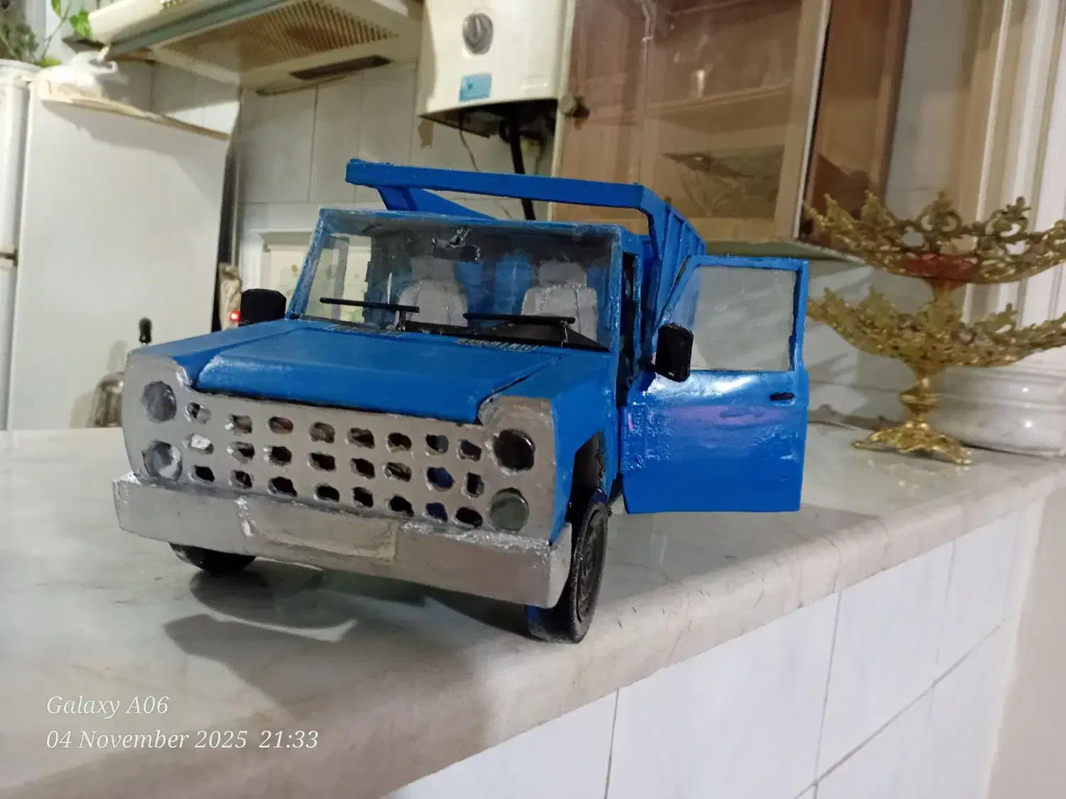 ماکت چوبی نیسان|مجسمه، تندیس، ماکت|تهران, شهرک ولیعصر جنوبی|دیوار