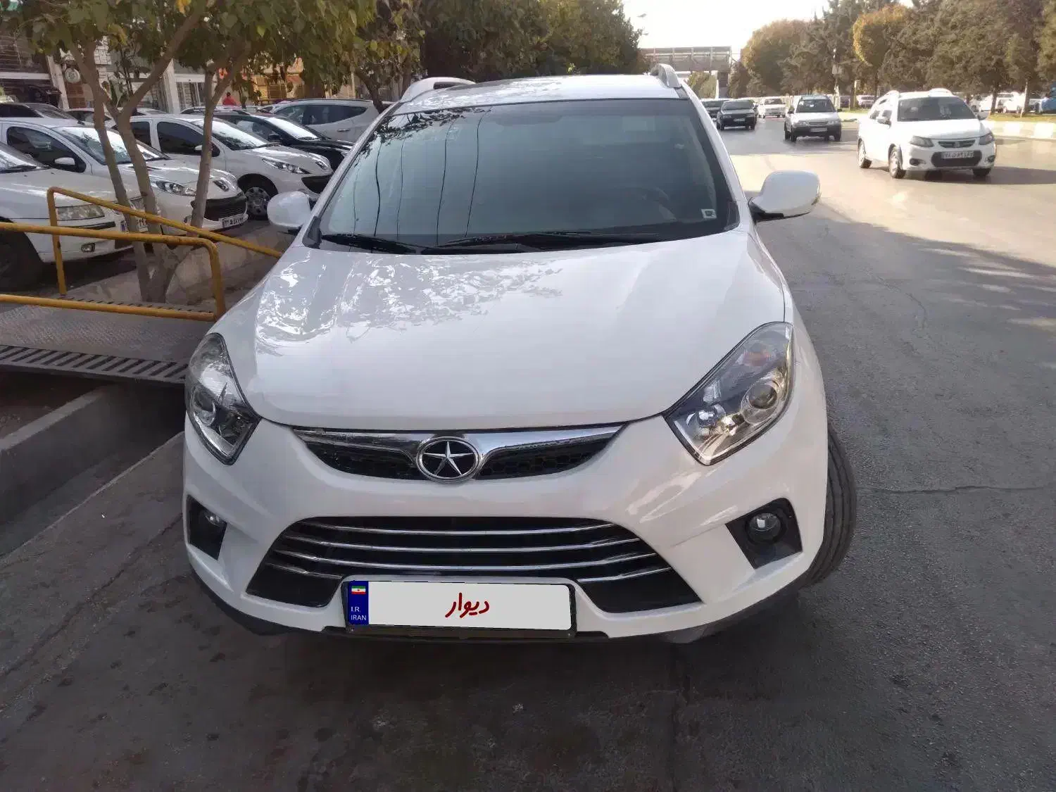 جک اس ۵ مدل ۹۴ دنده ای|خودرو سواری و وانت|شیراز, نصر|دیوار